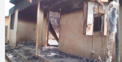 Côte d'Ivoire : Man, un bébé de 22 mois retrouvé dans le puits d'une concession en feu