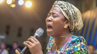 Nigeria : Osinachi Nwachukwu, célèbre interprète du titre «Ekwueme» meurt sous les coups de son mari