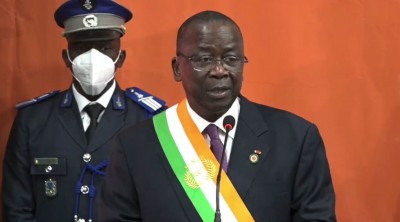 Côte d'Ivoire :    Sénat, Ahoussou invite le Gouvernement à lever les barrières pour une vraie décentralisation et à procéder au transfert effectif des compétences et des ressources aux collectivités 
