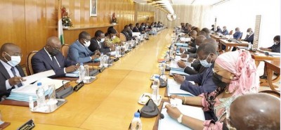 Côte d'Ivoire : Remaniement 2022, les premiers sons