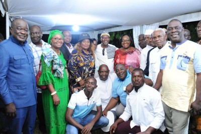 Côte d'Ivoire : Devant ses parents du Guémon, Anne Ouloto donne aux Wê le vrai  sens de sa reconduction au gouvernement