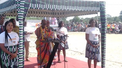 Côte d'Ivoire : Célébré à Boukébo son village, le DG du trésor à ses parents: « Je dois tout au président Alassane Ouattara. C'est grâce à lui que je suis là »