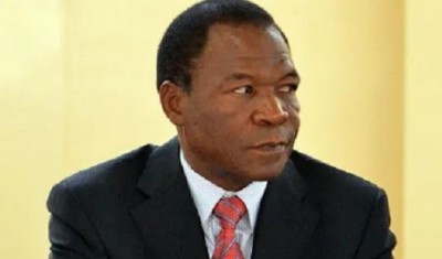 Burkina Faso : Extradition de François Compaoré, le gouvernement dit jouer sa partition