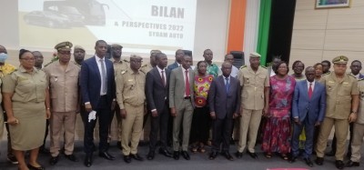 Côte d'Ivoire :  Guichet unique automobile d'Abidjan, les recettes sont passées de 102 milliards de FCFA en 2018 à 176 milliards de FCFA en 2021, un taux de croissance de 72,55% dû en partie au SYDAM 