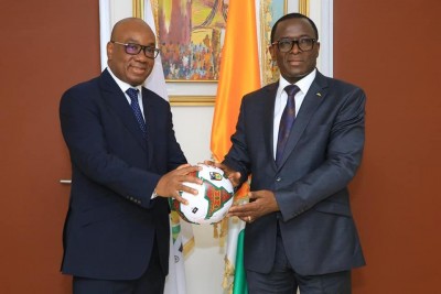 Côte d'Ivoire : Au moment où certains attendent le miracle en provenance de la FIFA, Yacine Idriss Diallo reçoit l'onction du Ministre des Sports Danho Paulin