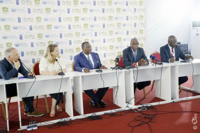 Côte d'Ivoire :  En marge de la COP15, la GENESIS signe avec le gouvernement ivoirien un M.O.U. pour suivre l'impact des projets de restauration des sols financés par l' « Initiative d'Abidjan »