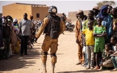 Burkina Faso : Des islamistes armés ont tué et violé des civils, selon Human Rights Watch