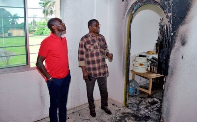 Côte d'Ivoire : Une  partie de la résidence du Préfet de Région du Bélier part en fumée, le réconfort du Ministre Vagondo