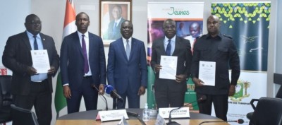 Côte d'Ivoire : Bientôt 500 véhicules à usage de taxis communaux en faveur de 1000  jeunes sur le territoire national