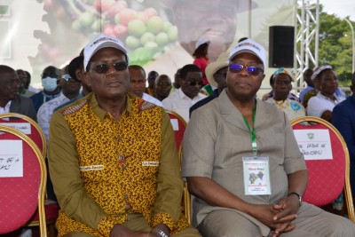 Côte d'Ivoire :  Hommage à Ouattara à Yamoussoukro, le DG du Conseil Café-cacao révèle que ce sont près de 13 mille milliards de FCFA qui ont été octroyés aux acteurs du secteur cacao