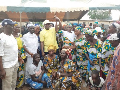 Côte d'Ivoire : Béré, en phase avec les actions du président Ouattara, les femmes de Kodoum rendent hommage au chef de l'État