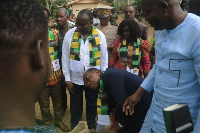 Côte d'Ivoire :    Séka Séka Joseph pose la première pierre de la maison du « bon voisinage et de l'intégration », à Noé au profit des personnes en détresse traversant la frontière