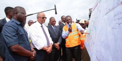 Côte d'Ivoire : Chantiers de la sortie Est, Ouest et le 4è pont d'Abidjan, les travaux seront livrés dans le délai, assure Patrick Achi en compagnie d'Amédé Kouakou