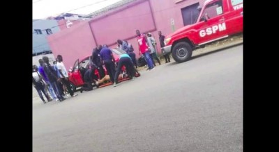 Côte d'Ivoire : L'artiste du coupé-décalé Chanaka Yakusa pique une crise en pleine rue et est évacué d'urgence