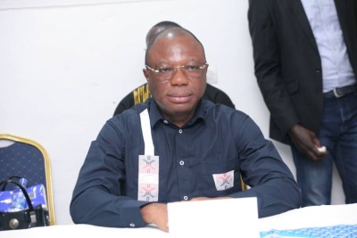 Côte d'Ivoire : Damana Pickass : « Il  y a des gens qui se réclament de l'opposition mais  qui n'attaquent que  Gbagbo  pas  Ouattara »