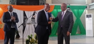 Côte d'Ivoire:   Sansan Kambilé remet 12 véhicules d'une valeur de 325 millions au personnel judiciaire et l'invite à ne pas les réformer