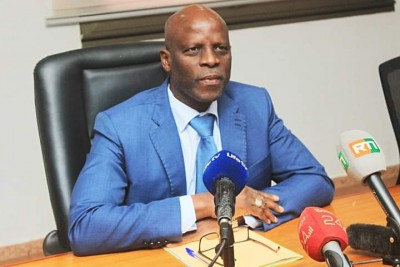 Côte d'Ivoire : 508 enseignants-chercheurs recrutés dans l'enseignement supérieur et 152 postes seront remis en concours, annonce le ministre Diawara