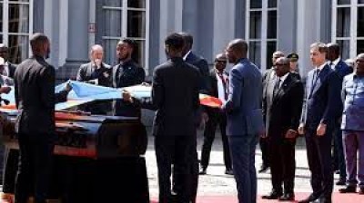 RDC : La Belgique remet enfin la relique de Lumumba à sa famille et s'excuse