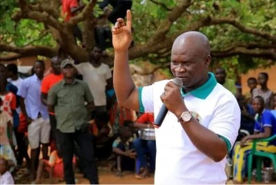 Côte d'Ivoire :    L'ex-Secrétaire d'Etat chargé du service civique, Siaka Ouattara victime d'un accident évacué dans une clinique à Abidjan