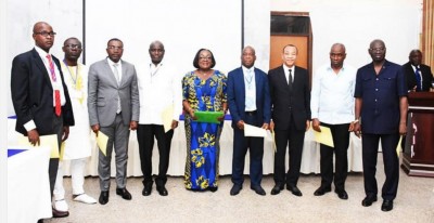 Côte d'Ivoire : Bilan de la trêve sociale 2017-2022, la Ministre Anne Ouloto salue les leaders syndicaux pour leur sens de responsabilité