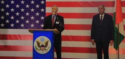 Côte d'Ivoire : SEM Richard Bell se  réjouit des relations excellentes entre Abidjan et Washington et félicite la classe politique pour le climat apaisé