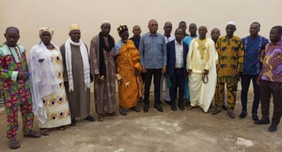 Côte d'Ivoire : Une délégation du peuple Ando sollicite Gbagbo pour le règlement d'un conflit foncier, réaction de Damana Pickass