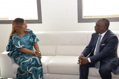 Côte d'Ivoire : La  représentante  du HCR plaide auprès du Gouvernement pour environ 12 000 exilés qui ont revu leur position et  veulent regagner le pays