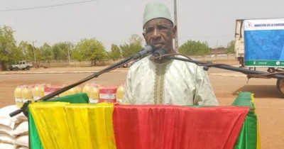 Burkina Faso : Le ministre de la cohésion appelle des combattants des groupes armés au dialogue