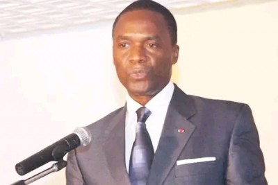 Cameroun : Beti Assomo se débarrasse de 1000 faux diplômes dans l'armée