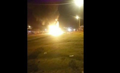 Côte d'Ivoire : Ouangolo, un jeune à moto mortellement heurté par un cargo, pour protester, ses camarades mettent le feu au corridor