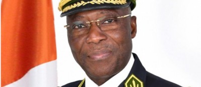 Côte d'Ivoire :    Un agent des douanes écroué à la MACA pour des faits d'usurpation d'identité, d'extorsion de fonds et de complicité d'enlèvement de marchandises sans permis