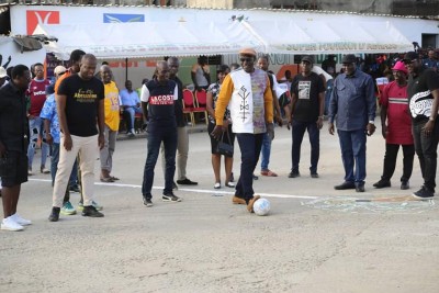 Côte d'Ivoire : Adjamé, le Maire offre  un fonds communal aux jeunes denommé « Farikou Soutrali »