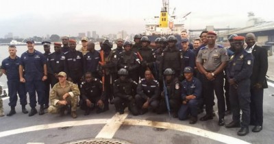 Côte d'Ivoire : Détails de la manœuvre des Gendarmes ivoiriens et Garde-côtes Américains au port d'Abidjan