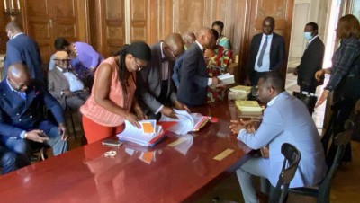 Côte d'Ivoire : Vers la mise à jour du centre d'Etat Civil du Consulat Général ivoirien en France