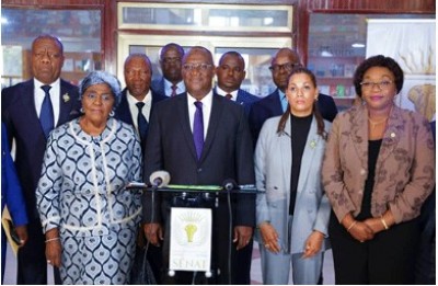 Côte d'Ivoire : Les Sénateurs adoptent le projet de loi sur l'interdiction des armes bactériologiques proposé par Téné Birahima