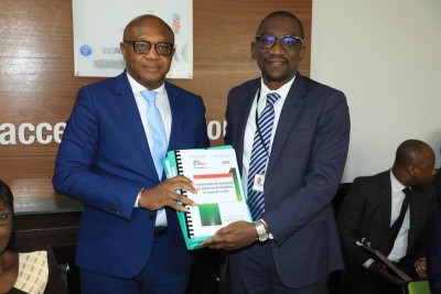 Côte d'Ivoire : Le  DG de la Nouvelle Pharmacie de la Santé Publique à sa prise de fonction jeudi veut améliorer de façon significative le management