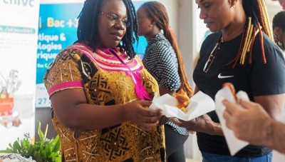 Côte d'Ivoire :  Contexte du blé oblige, dégustation gratuite de pains, viennoiseries et pâtisseries à base de farines locales