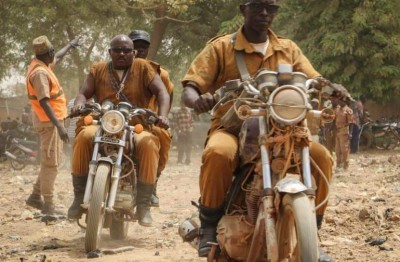 Burkina Faso : Attaque terroriste contre une base militaire, 10 soldats tués et 18 terroristes neutralisés