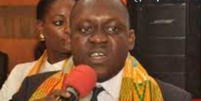 Côte d'Ivoire :   Élection à l'UNJCI, le Conseil d'Administration invalide la liste Team Lance et annonce l'ouverture de la campagne le 10 novembre 2022