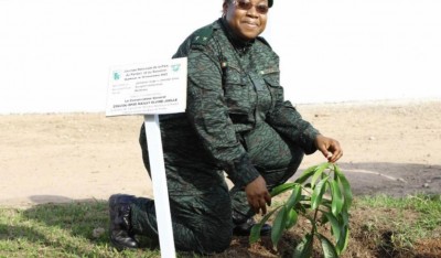 Côte d'Ivoire : Journée Nationale de la Paix, le ministère des Eaux et Forêts initie un planting d'arbres dans tout le pays
