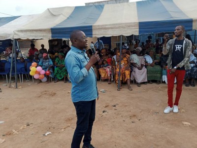 Côte d'Ivoire :    Municipales de 2023 à Anyama, le RHDP choisit Fatim Bamba Coulibaly comme candidate, Force 2015 lui apporte son soutien