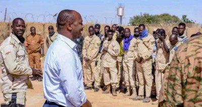 Burkina Faso : Des parlementaires dont le président de l'assemblée au front pour encourager la lutte antiterroriste