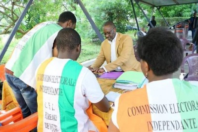 Côte d'Ivoire : Retour surprise de Tidiane Thiam à Abidjan qui se fait enrôler sur la liste électorale