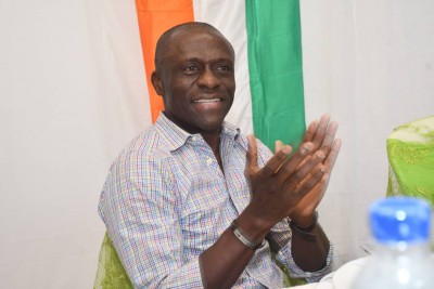 Côte d'Ivoire : Nommé à la CAF, l'ancien Arbitre  Doué  Noumandiez célébré à Abidjan