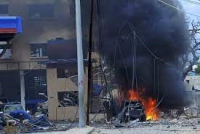 Somalie : Un double attentat fait au moins neuf morts dans le centre