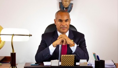 Côte d'Ivoire : Un Député dit avoir déposé un projet de loi au parlement pour changer l'appellation ivoirien et ivoirienne, il propose « Ivoirois » et « Ivoireines »