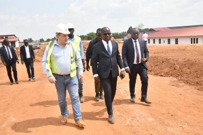 Côte d'Ivoire : Pierre Dimba annonce pour fin mai 2023 la livraison du nouveau Centre Hospitalier Régional (CHR) de Bouaké