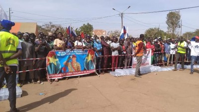 Burkina Faso : Grande manifestation de soutien à la transition à Ouagadougou