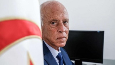 Tunisie : Taux d'abstention record aux législatives, l'opposition veut faire partir Kaïs Saïed