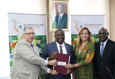 Côte d'Ivoire : Financement de la filière coton, remise officielle d'une convention de 3,04 millions de dollars entre la Côte d'Ivoire et le Brésil